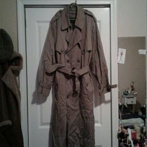 Like New London Fog Trench Coat